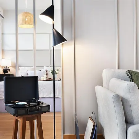 Sceaux - Avec Balcon à Porte Dauphine *